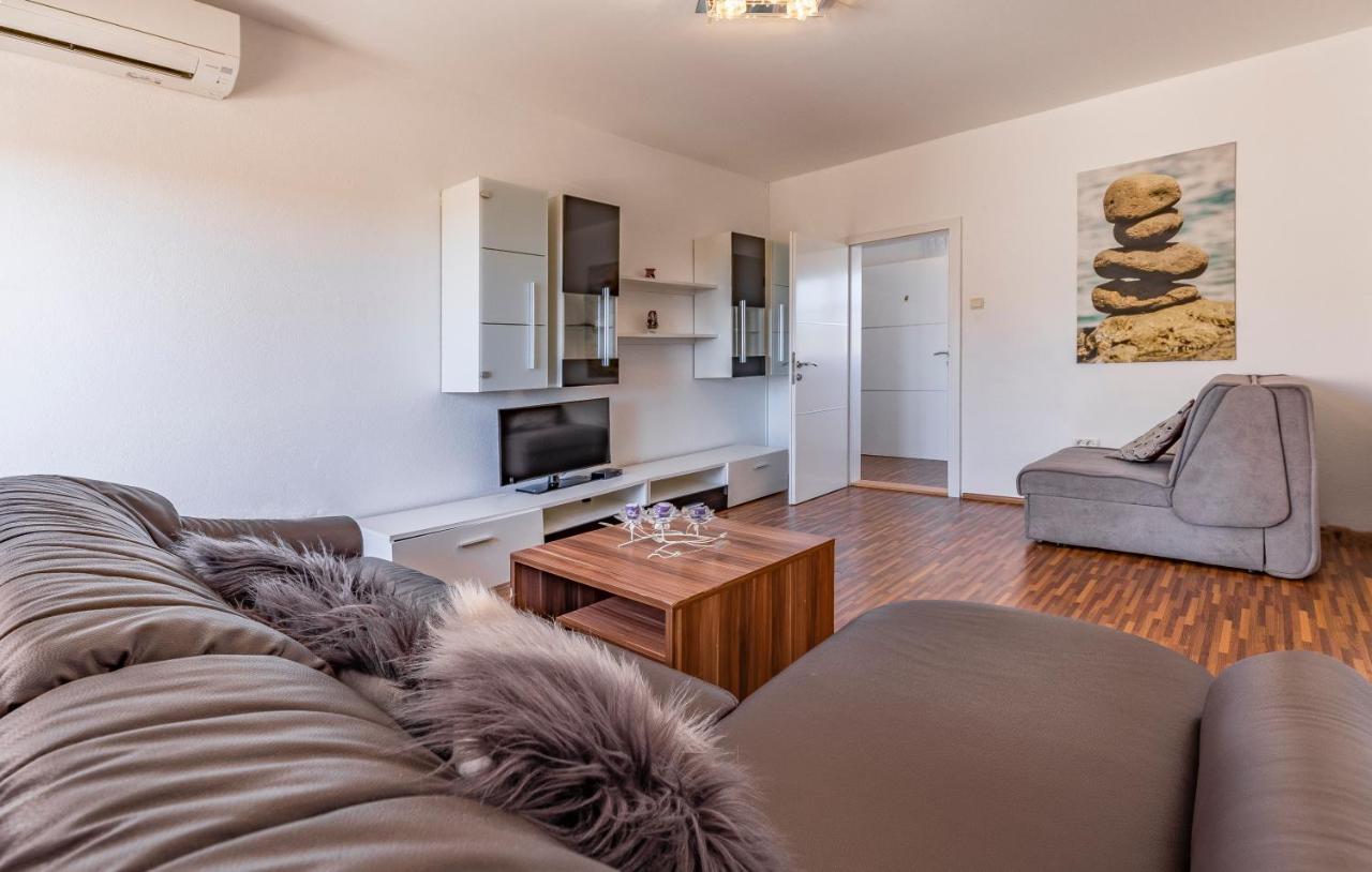 Rooms Giovanni Medulin Extérieur photo